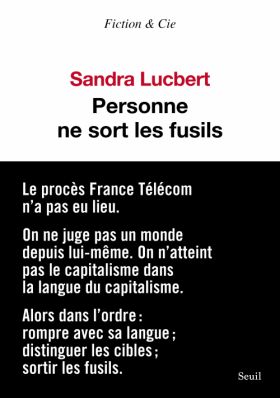 Personne ne sort les fusils de Sandra Lucbert (2)